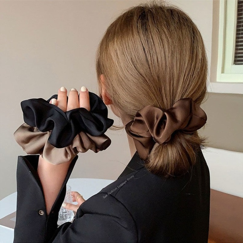 Vintage Silk Hair Scrunchies E - Silk Tie Striped 评论和价格