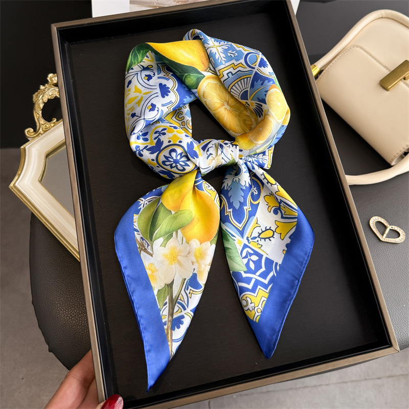 2026 New Fruit Print Silk Squa - Ascot Neck Scarf 评论和价格
